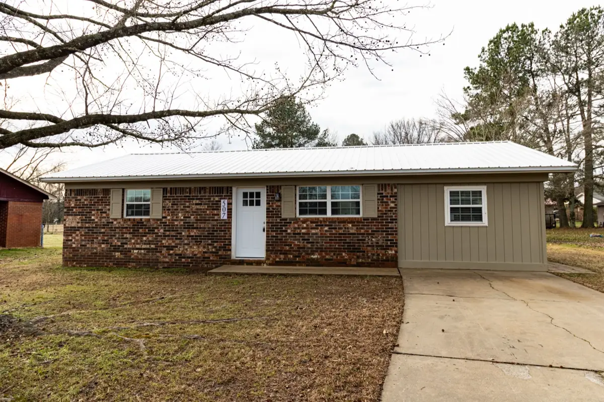 Sold home at 507 N 35th Street, Ozark, Arkansas